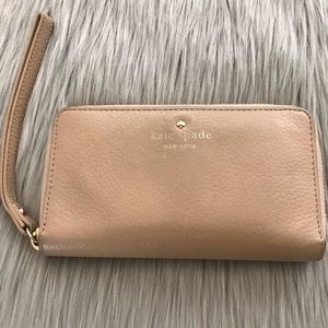 Kate Spade nude leather wristlet